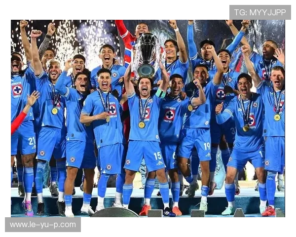 蓝十字足球俱乐部实力解析:从水泥厂队到中北美冠军的逆袭之路 蓝十字足球俱乐部实力解析:从水泥厂队到中北美冠军的逆袭之路