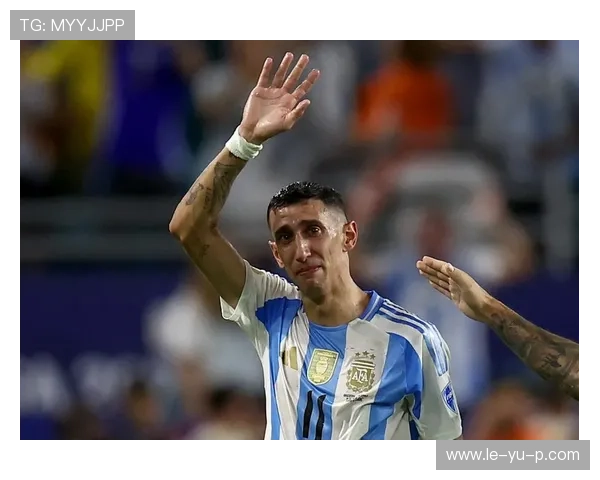 阿根廷名将迪马利亚再掀绿茵风潮 阿根廷名将迪马利亚再掀绿茵风潮